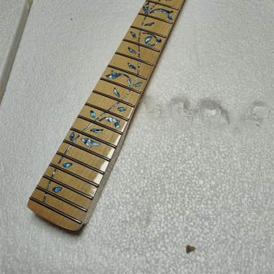 Maple Wood Guitar Strat Style Neck, 22 Frets Fingerboard, Tree of Life Inlay image 6