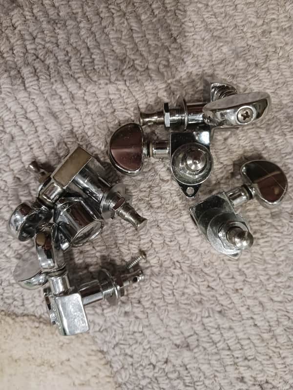 Vintage Grover Rotomatic tuners 3x3 image 1