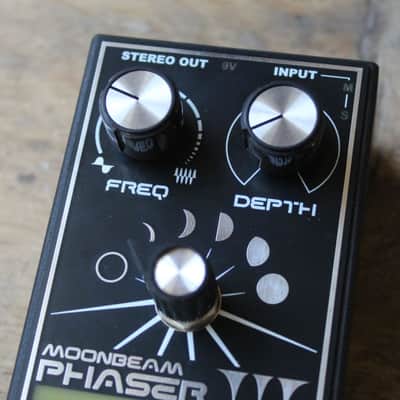 Death By Audio "Moonbean Phaser" image 5