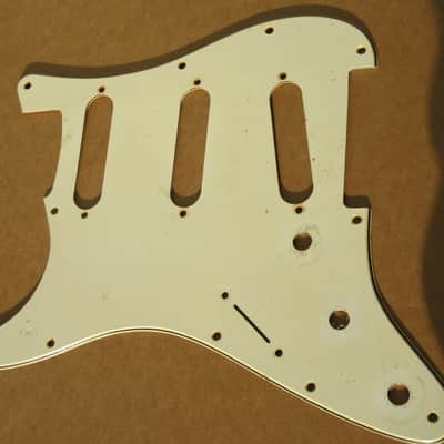 Original Vintage 1973 1974 Lefty Left Handed White Fender Stratocaster Strat Pickguard image 2