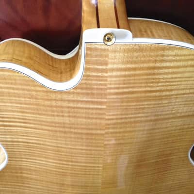 1999 Heritage Super Eagle Archtop Guitar - Antique Natural image 16