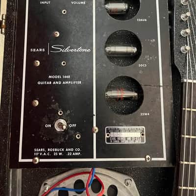 Silvertone 1448 With Case Amp 1962 - 1967 - Black image 10