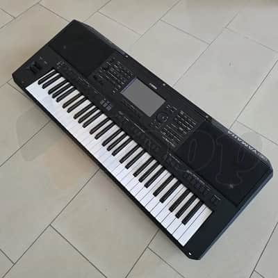 Yamaha PSR-SX700 61-Key Arranger Workstation image 7