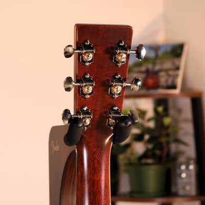 Martin D-18 Authentic 1937 Dreadnought VTS - Ebony Fingerboard, Natural image 13