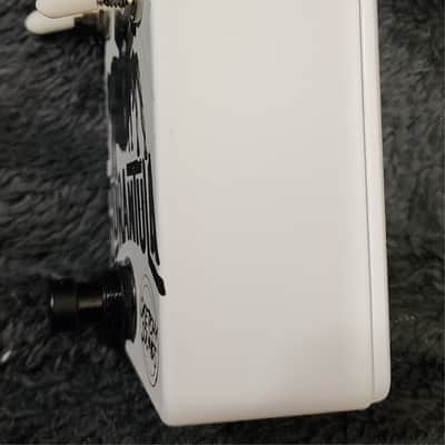 Sketchy Sounds "Gorantula" Sub Octave Fuzz Synth Guitar Effects Pedal image 3