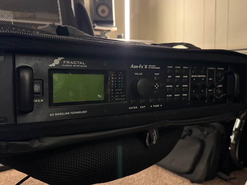 Fractal Axe-FX II with Controller + Gator Case image 1