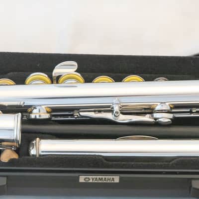 Yamaha YFL-200AD Advantage Standard Flute *Overhauled New Pads *Ready to play image 7