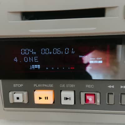 Sony MDS-B5 Professional Minidisc Recorder Serial Number 800604 - Great image 4