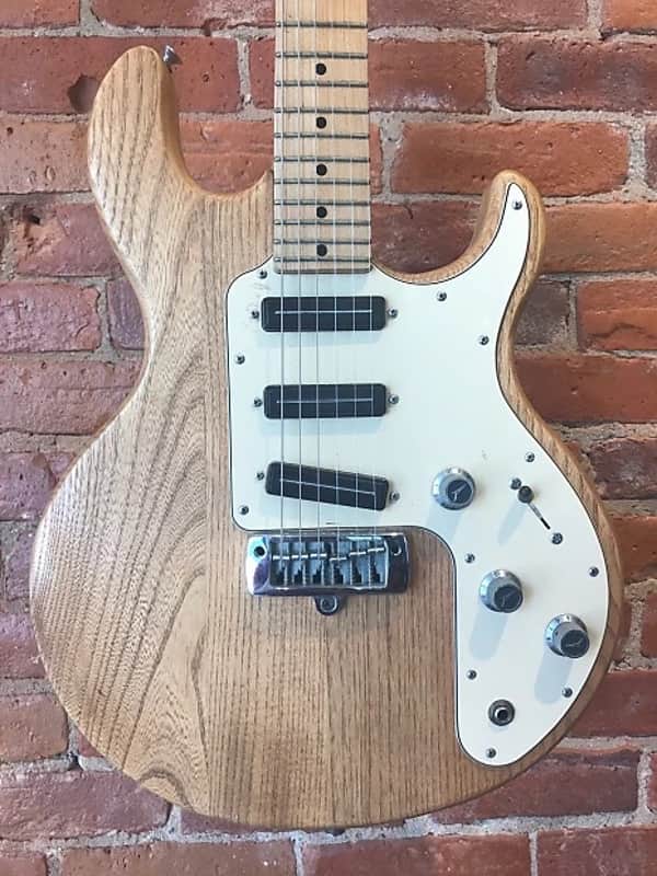 Peavey T-26 image 7