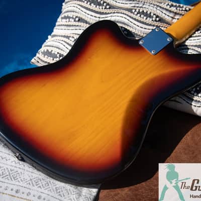 2010 Fender JM-66 '62 Jazzmaster Reissue - Premium Alder Body - Made in Japan - Pro Set Up! w Perfect Frets/Action/Intonation image 3