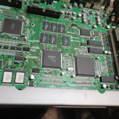 YAMAHA 2001 MOTIF 6 CLASSIC SYNTHESIZETR WORKSTATION MAX SAMPLE RAM 65MB  TECH SERVIVED CLEAN! image 19