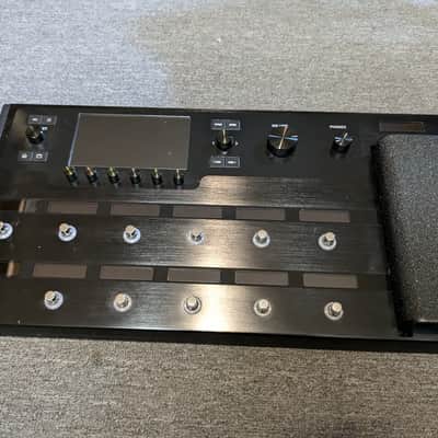 Line 6 Helix Floor + Backpack + Screen Guard + Connector Tag Kit image 1