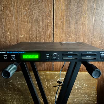 Roland R-8M total percussion sound module 1U-rack module New internal battery image 2