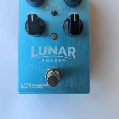 Source Audio Lunar Phaser 2010s - Blue image 6