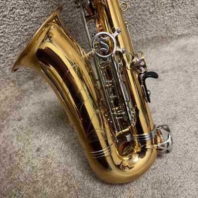 Bundy II Alto Saxophone w/ Case and Mouthpiece image 10