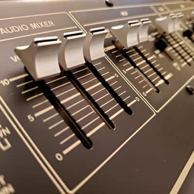 MUST SEE!!! ROLAND SH-09 SYNTHESIZER FULLY INSPECTED, SERVICED, IN AMAZING CONDITION! image 13