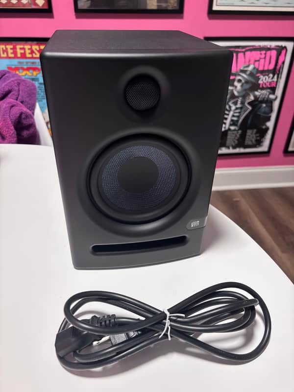 PreSonus Eris E5 2-Way 5" Active Studio Monitor (Single)