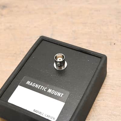 Radiall / Larsen BNC-BNC Magnet Mount CG0118W image 3