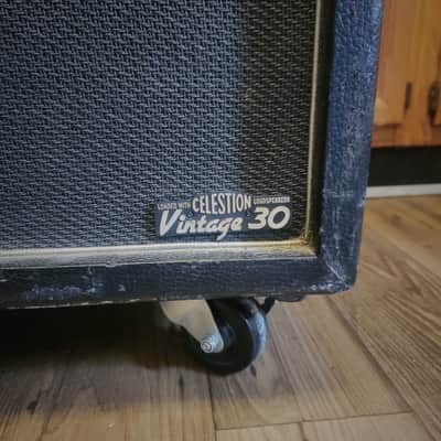 Line 6 412VS 4x12 Guitar Speaker Cabinet image 5