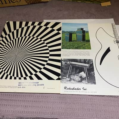 Rickenbacker Catalogue Set 1968 - Black and White Cover image 2