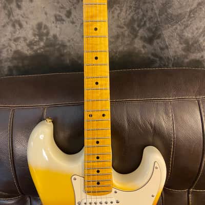 Son Set Beach (Fender) StratoCaster 2013 - Custom Multicolor - Sunset Rainbow on White image 3