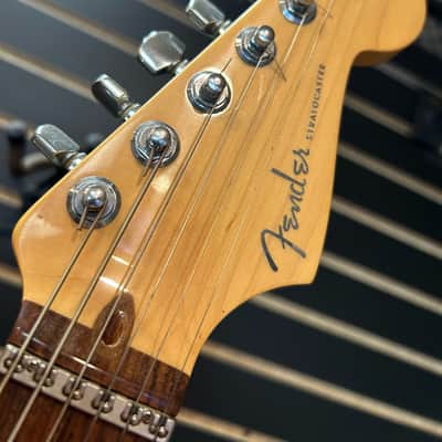 2004 Fender American Deluxe Fat Stratocaster HSS with Rosewood Fretboard, Montego Black image 11