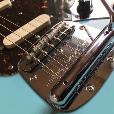 Fender Mustang '69 Reissue MIJ  Sonic Blue image 10