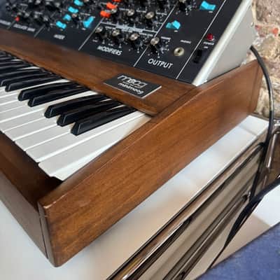 Moog Minimoog Model D 44-Key Monophonic Synthesizer 1971 - 1982 - Black / Wood image 6