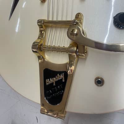 Gibson Diamond Dot Es335 arch ele guitar 2008 - White pearl image 8
