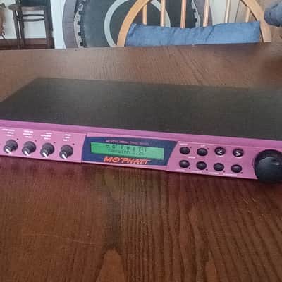 E-MU Systems Mo'Phatt Rackmount 64-Voice Expandable Synthesizer 2000 - Purple imagen 4