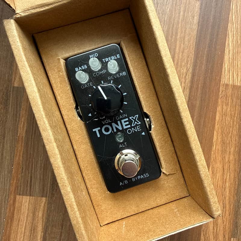 IK Multimedia ToneX One