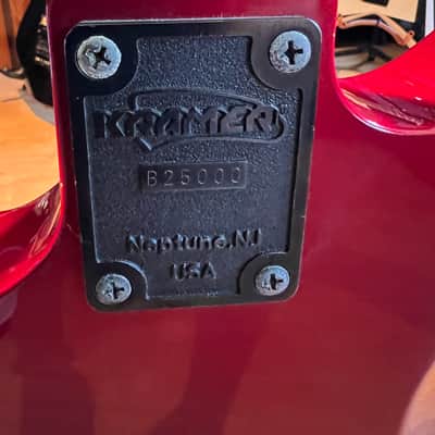 Kramer F-2000 Red image 11