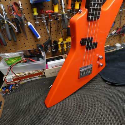 Arbor Explorer Bass 1987 - Dayglo Signal Red image 4