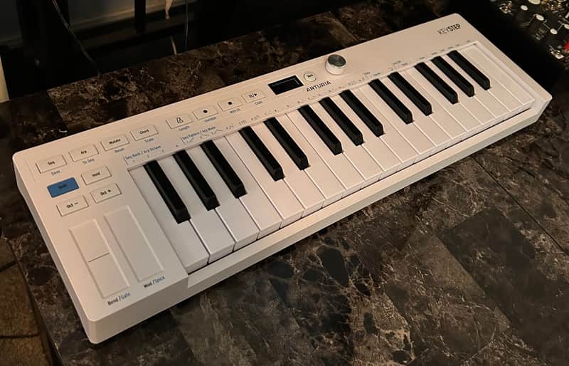 Arturia KeyStep mk2 32-Key MIDI Controller 2026 - Present - White