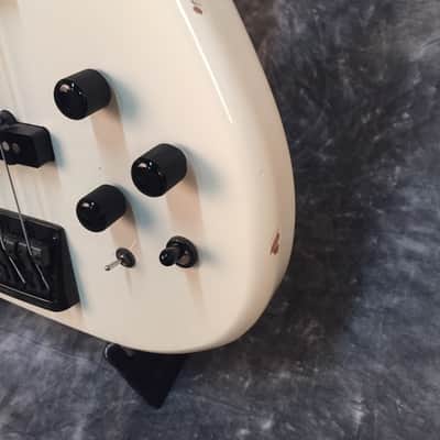 1987-1988 Fender Power Jazz Bass Special White - MIJ E-Series image 10