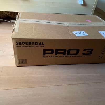 Sequential Pro 3 37-Key 3-Voice Monophonic / Paraphonic Synthesizer 2020 - Present - Black image 6