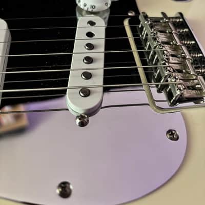 Fender Nile Rodgers Signature Hitmaker Stratocaster 2022 - Present - Olympic White image 7