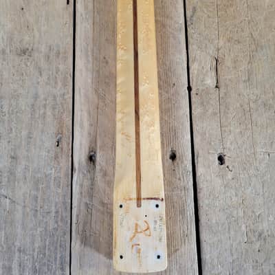 Fender  Stratocaster Neck Limited Edition Custom Shop 2022 Birdseye Gold Tuners - Natural image 9