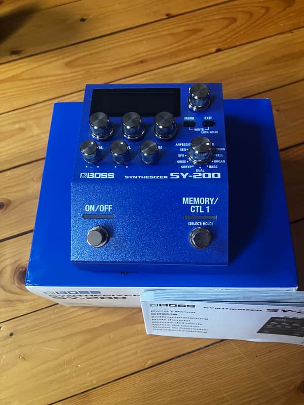 Boss SY-200 Synthesizer