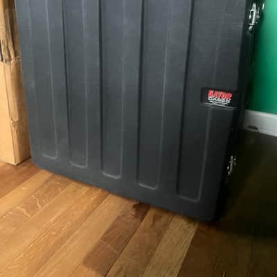Gator G-PRO-10U-19 Roto Molded 10U Rack Case 2010s - Black image 1