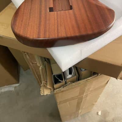 Single-Single-Humbucker pickup setup River table style Resin wood Blue seawater resin veneer Mahogany strat Electric guitar body SSH image 10