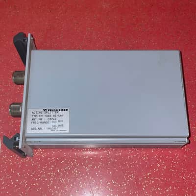 Sennheiser EM 1046 RI-UHF Diversity Receiver Splitter Freq 560-584 MHz - EM1046 image 2