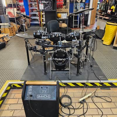 Roland TD-30K V-Drum Kit with Mesh Pads 2010s - Black