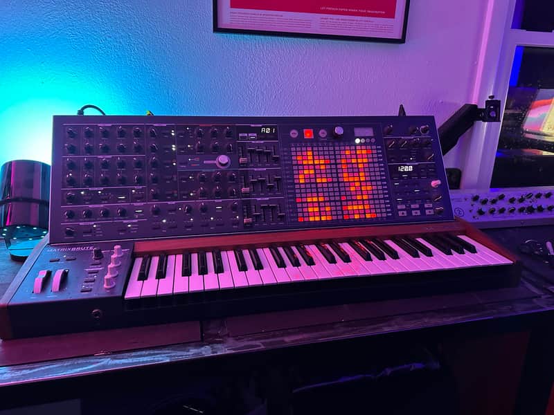 Arturia MatrixBrute 49-Key Synthesizer 2017 - Present - Black image 1