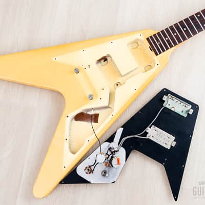 1983 Gibson Flying V '67 Spec Vintage Guitar Alpine White w/ Tim Shaw PAFs, Case & Hangtags image 18