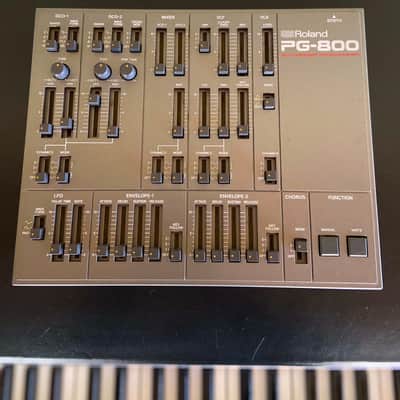 Roland JX-8P 61-Key Polyphonic Synthesizer with PG-800 Programmer 1984 - 1986 image 4