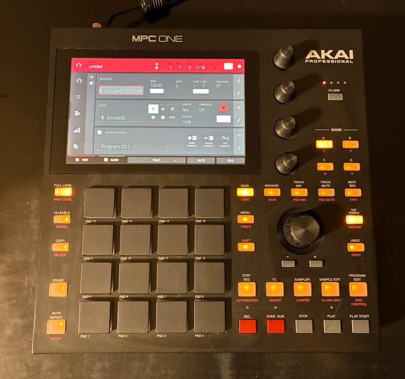 Akai MPC One Standalone MIDI Sequencer 2020 - Present - Black