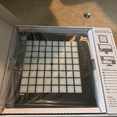 Novation Launchpad Pro MKIII Pad Controller 2020 - Present - Black image 2