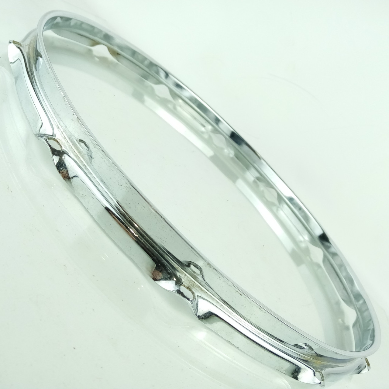 Ludwig 15"80s 12-Lug 1.6mm Batter Marching Snare Drum Rim/Hoop Triple Flange USA — main photograph