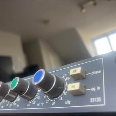 Neve 33135 Mic Preamp and Equalizer Pair Racked image 6